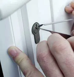 Safe Key Store Philadelphia, PA 215-716-7356 - 18-Emergency-Opening